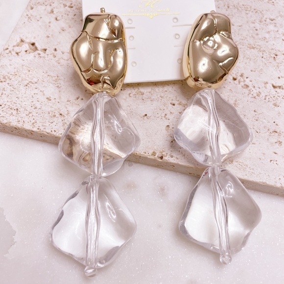 Clear And Gold Earrings - Picture 1 of 4